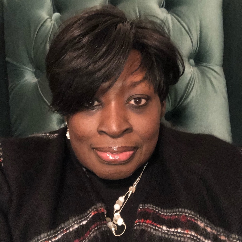 Meet your Posher, Trina